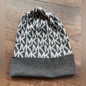 Michael Kors winter hat